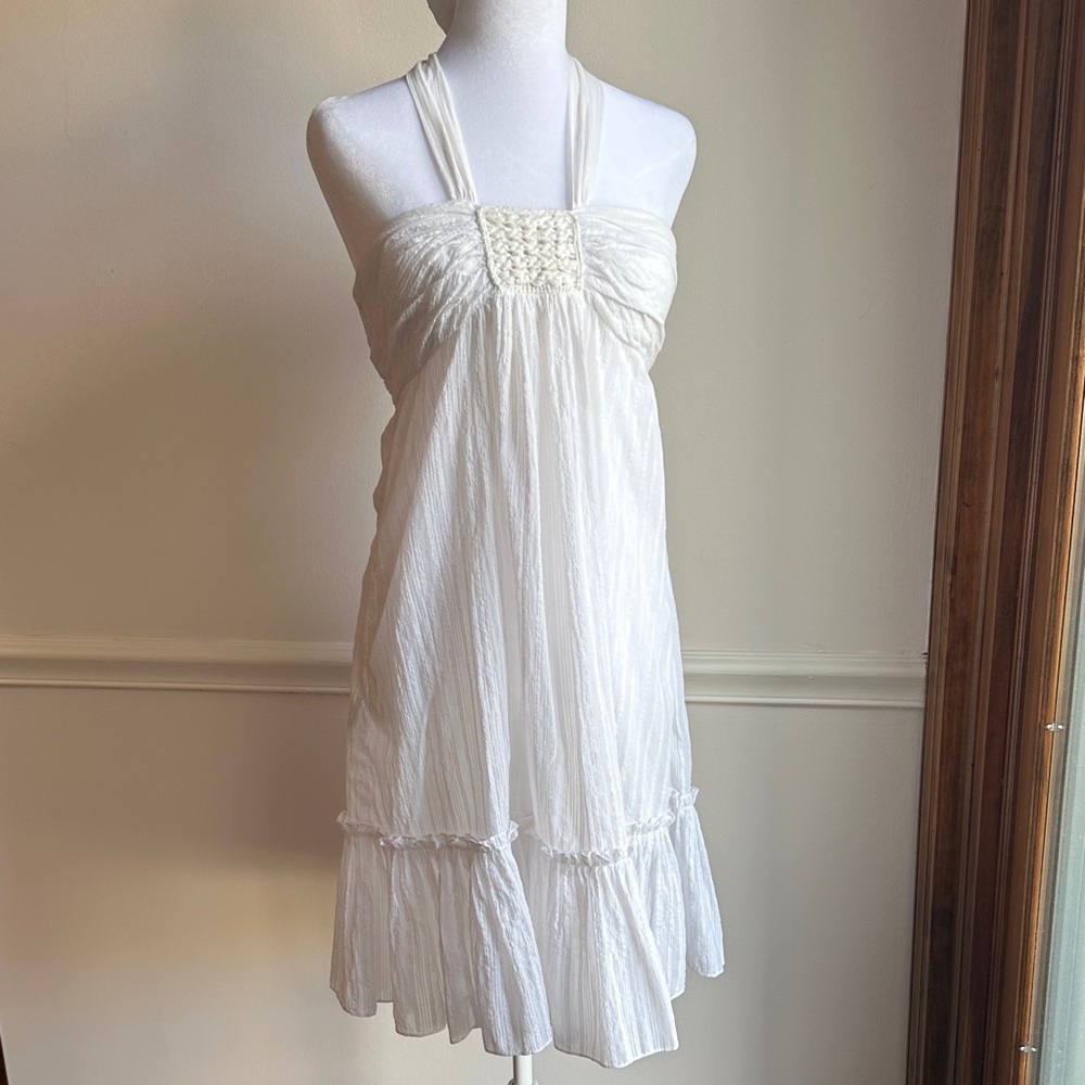 BCBG White Halter Sundress Crochet Accent Size 2 EUC